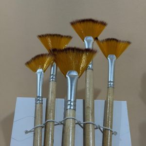 PLS44 - Cinco pinceles de abanico de nylon para acuarela